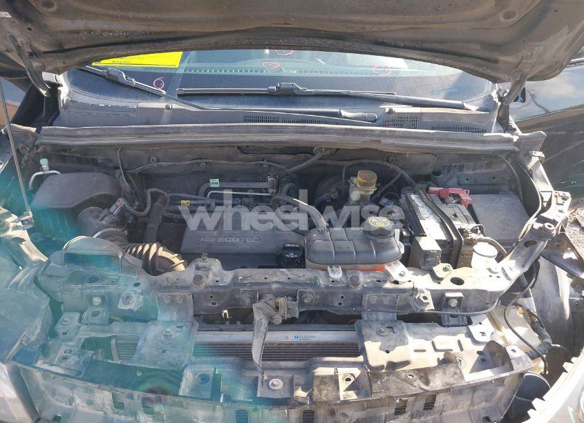 Photo 10 of 2018 Chevrolet Trax LT (VIN 3GNCJLSB3JL377279)