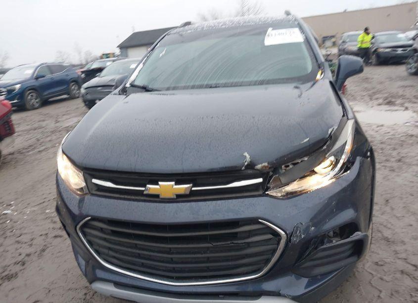 Photo 12 of 2018 Chevrolet Trax LT (VIN 3GNCJLSB3JL377542)