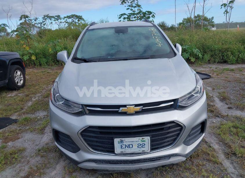 Photo 12 of 2019 Chevrolet Trax LT (VIN 3GNCJLSB3KL171820)
