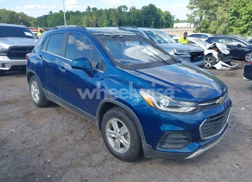 2019 Chevrolet Trax LT (VIN 3GNCJLSB3KL211717) main photo