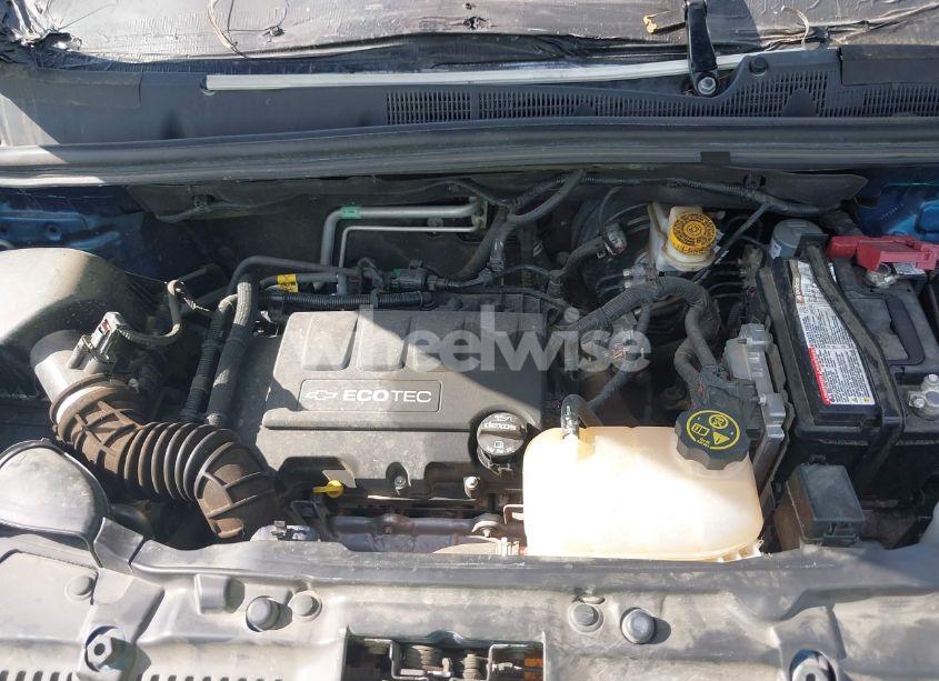 Photo 10 of 2019 Chevrolet Trax LT (VIN 3GNCJLSB3KL211717)