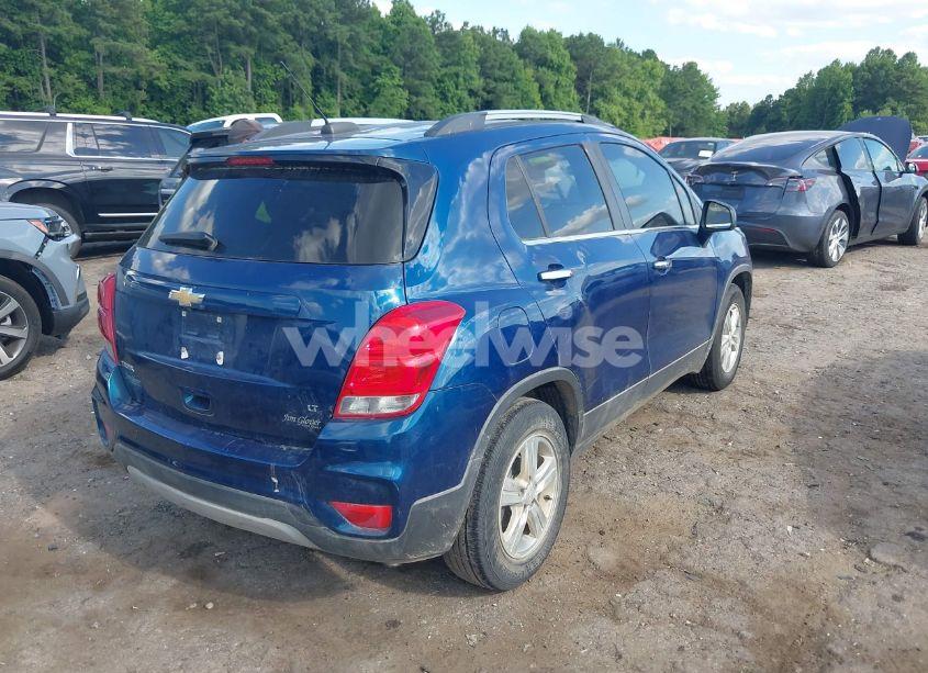 Photo 4 of 2019 Chevrolet Trax LT (VIN 3GNCJLSB3KL211717)