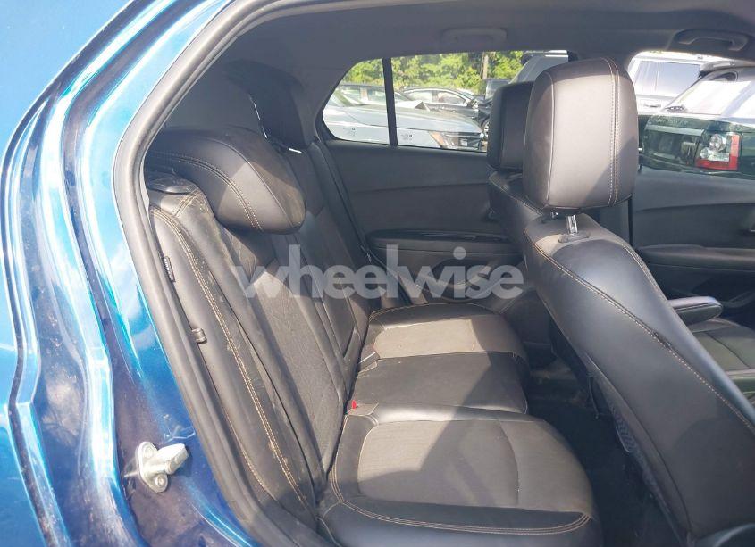 Photo 8 of 2019 Chevrolet Trax LT (VIN 3GNCJLSB3KL211717)