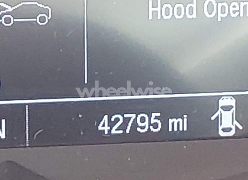 Photo 16 of 2019 Chevrolet Trax LT (VIN 3GNCJLSB3KL212561)