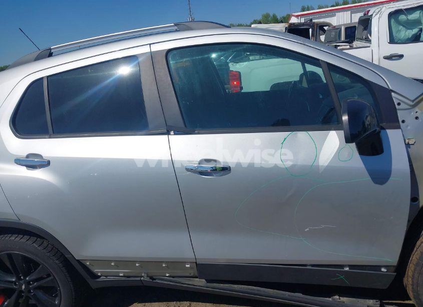 Photo 14 of 2019 Chevrolet Trax LT (VIN 3GNCJLSB3KL341013)