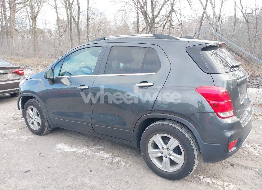 Photo 14 of 2019 Chevrolet Trax LT (VIN 3GNCJLSB3KL392740)