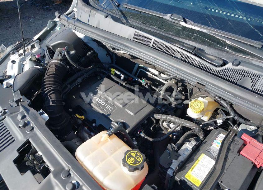 Photo 10 of 2020 Chevrolet Trax FWD LT (VIN 3GNCJLSB3LL142111)