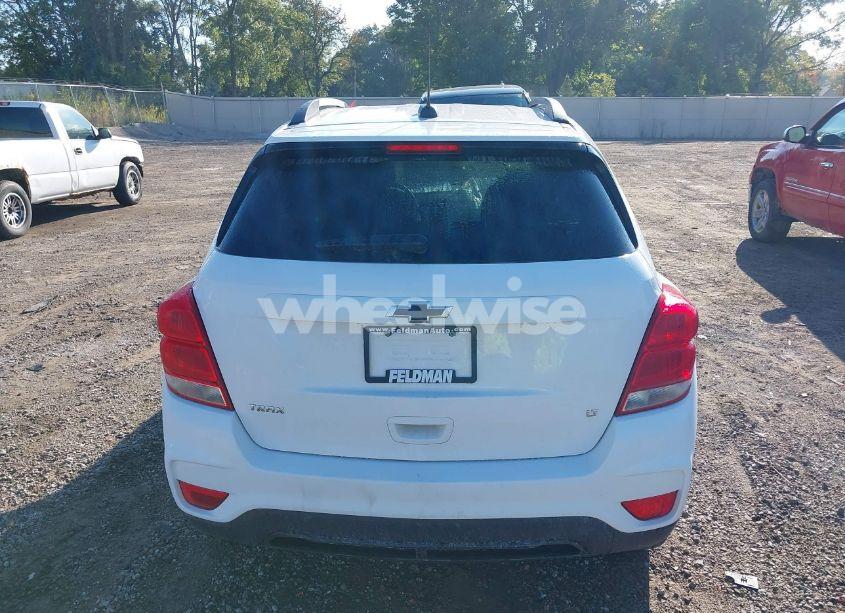 Photo 16 of 2020 Chevrolet Trax FWD LT (VIN 3GNCJLSB3LL142111)