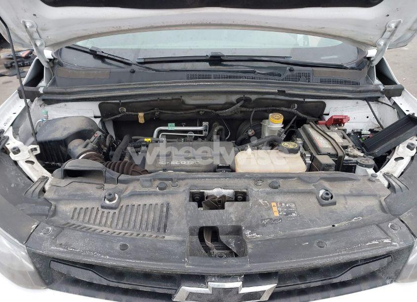 Photo 10 of 2020 Chevrolet Trax FWD LT (VIN 3GNCJLSB3LL146241)