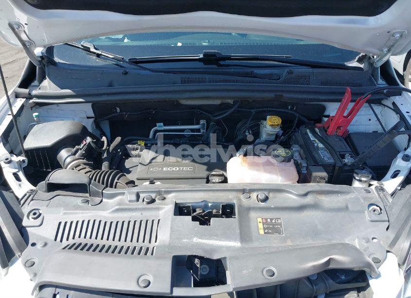 Photo 10 of 2016 Chevrolet Trax LT (VIN 3GNCJLSB4GL158324)