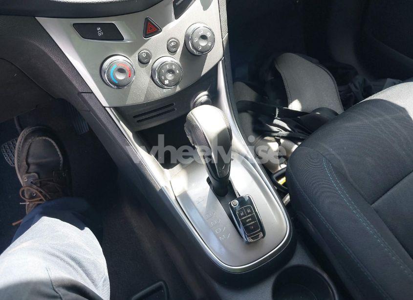 Photo 11 of 2016 Chevrolet Trax LT (VIN 3GNCJLSB4GL158324)