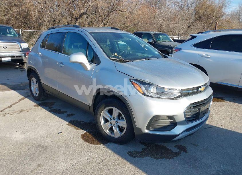 2017 Chevrolet Trax LT (VIN 3GNCJLSB4HL164092) main photo