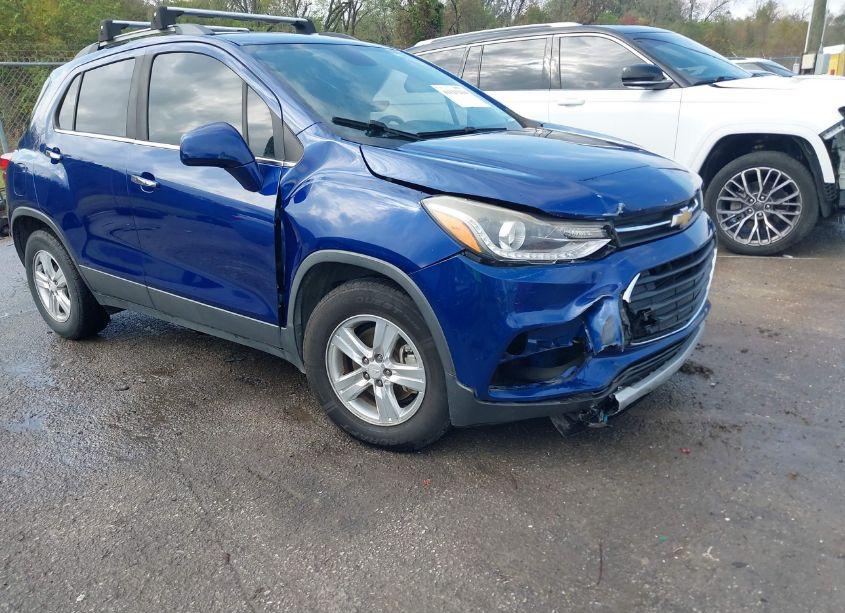 Photo 6 of 2017 Chevrolet Trax LT (VIN 3GNCJLSB4HL165078)