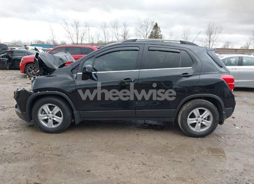 Photo 14 of 2020 Chevrolet Trax FWD LT (VIN 3GNCJLSB4LL226051)