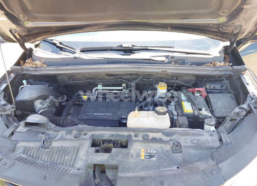 Photo 10 of 2020 Chevrolet Trax FWD LT (VIN 3GNCJLSB4LL319247)