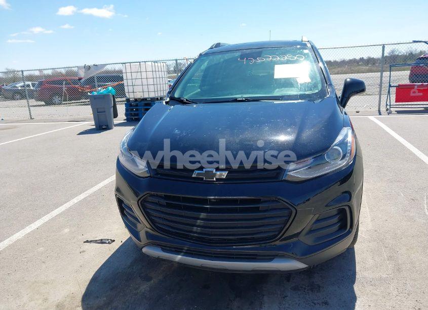 Photo 12 of 2020 Chevrolet Trax FWD LT (VIN 3GNCJLSB4LL319247)