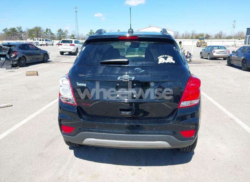 Photo 16 of 2020 Chevrolet Trax FWD LT (VIN 3GNCJLSB4LL319247)