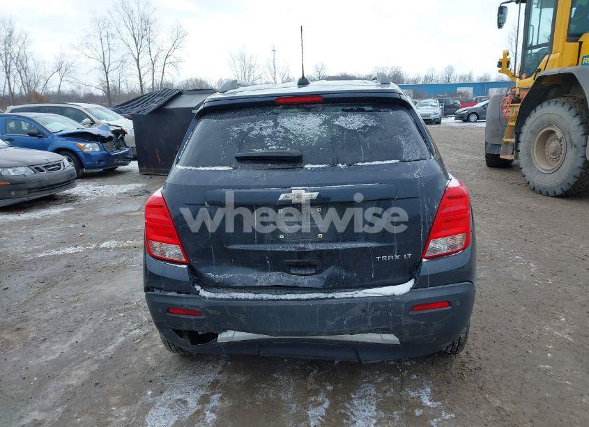 Photo 16 of 2015 Chevrolet Trax LT (VIN 3GNCJLSB5FL252453)