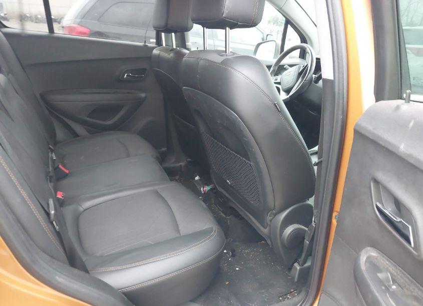 Photo 8 of 2017 Chevrolet Trax LT (VIN 3GNCJLSB5HL163789)