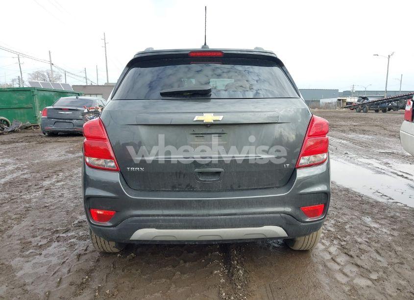 Photo 16 of 2017 Chevrolet Trax LT (VIN 3GNCJLSB5HL232190)