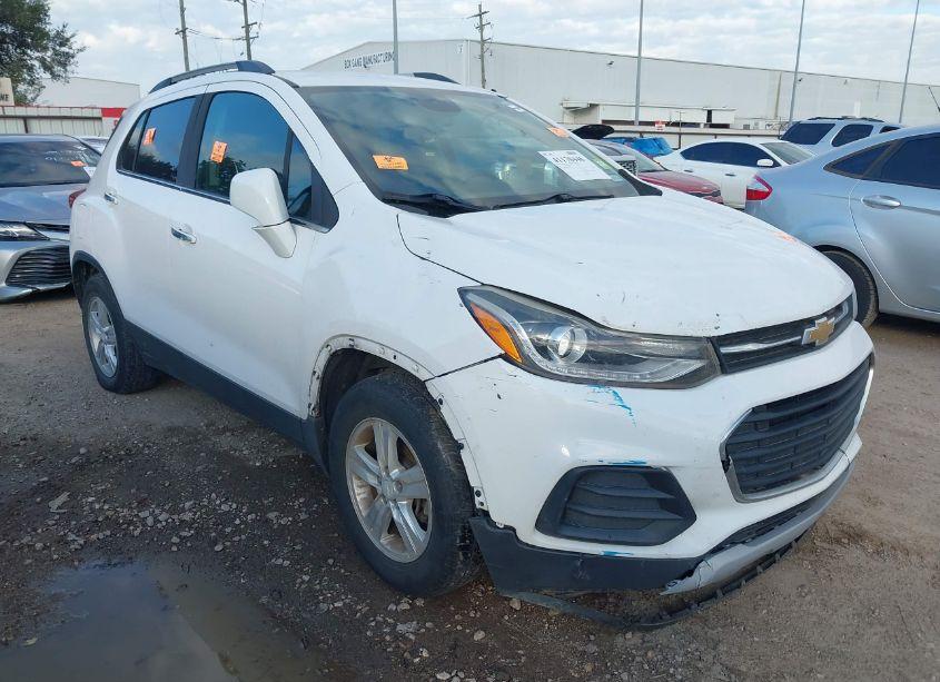 2018 Chevrolet Trax LT (VIN 3GNCJLSB5JL159456) main photo