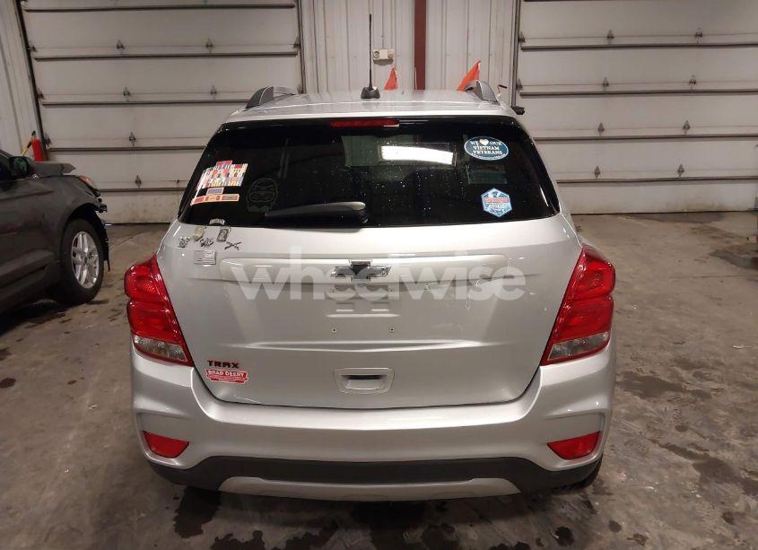 Photo 16 of 2018 Chevrolet Trax LT (VIN 3GNCJLSB5JL203567)