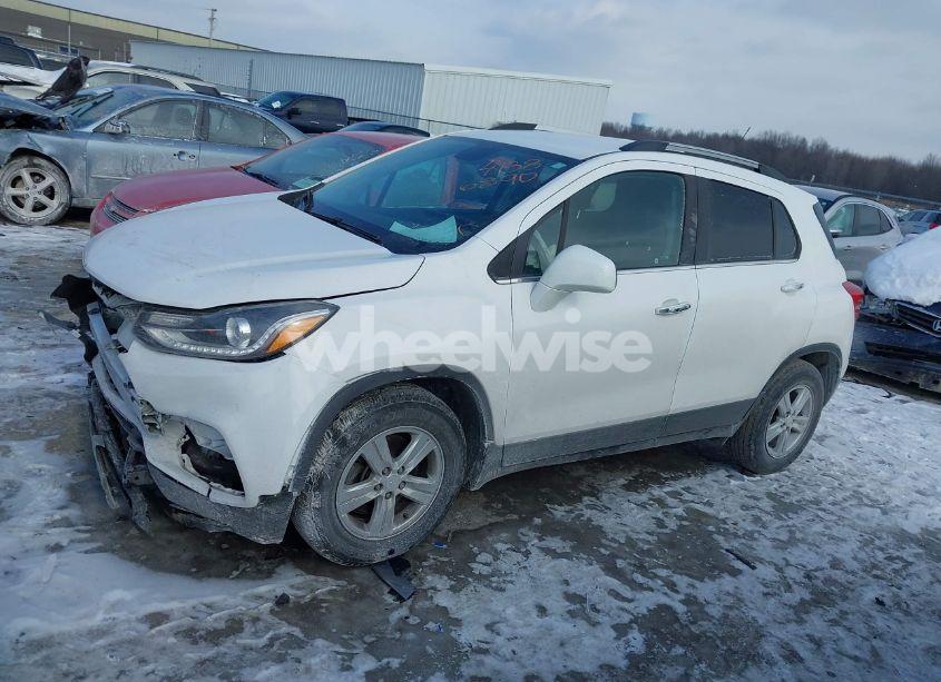 Photo 14 of 2019 Chevrolet Trax LT (VIN 3GNCJLSB5KL137720)