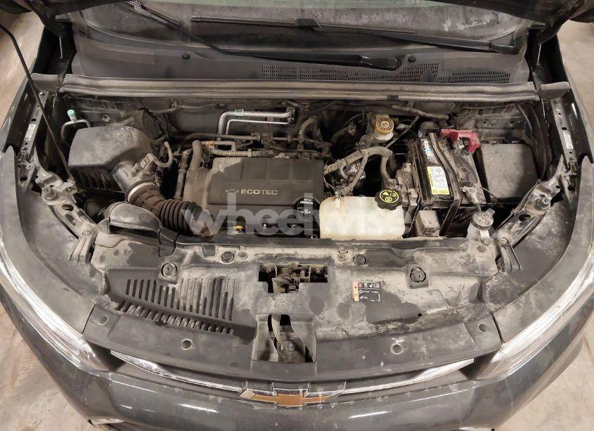 Photo 10 of 2019 Chevrolet Trax LT (VIN 3GNCJLSB5KL241737)