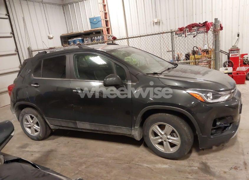 Photo 13 of 2019 Chevrolet Trax LT (VIN 3GNCJLSB5KL241737)