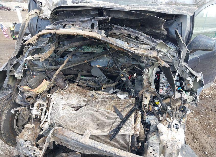 Photo 10 of 2019 Chevrolet Trax LT (VIN 3GNCJLSB5KL250308)