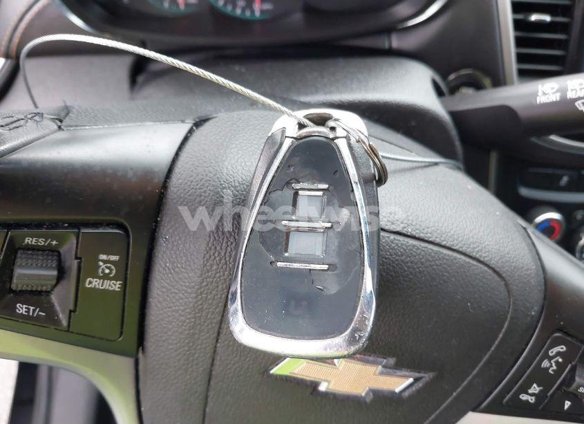 Photo 11 of 2019 Chevrolet Trax LT (VIN 3GNCJLSB5KL258165)