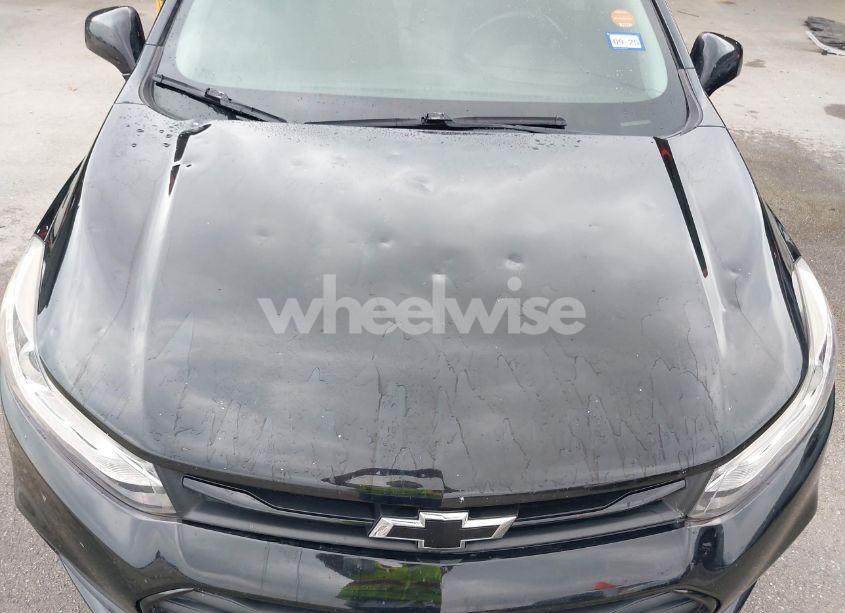 Photo 6 of 2019 Chevrolet Trax LT (VIN 3GNCJLSB5KL258165)