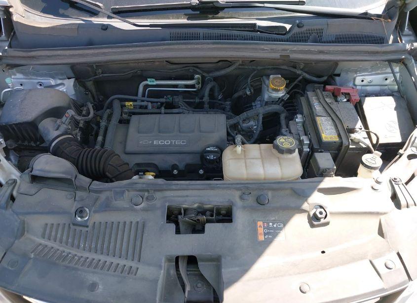 Photo 10 of 2019 Chevrolet Trax LT (VIN 3GNCJLSB5KL406315)