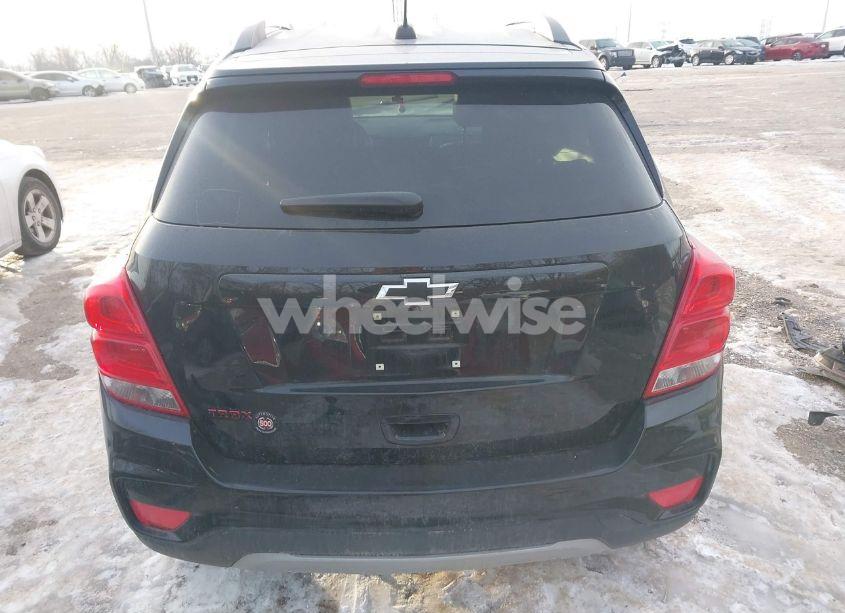 Photo 16 of 2020 Chevrolet Trax FWD LT (VIN 3GNCJLSB5LL111264)