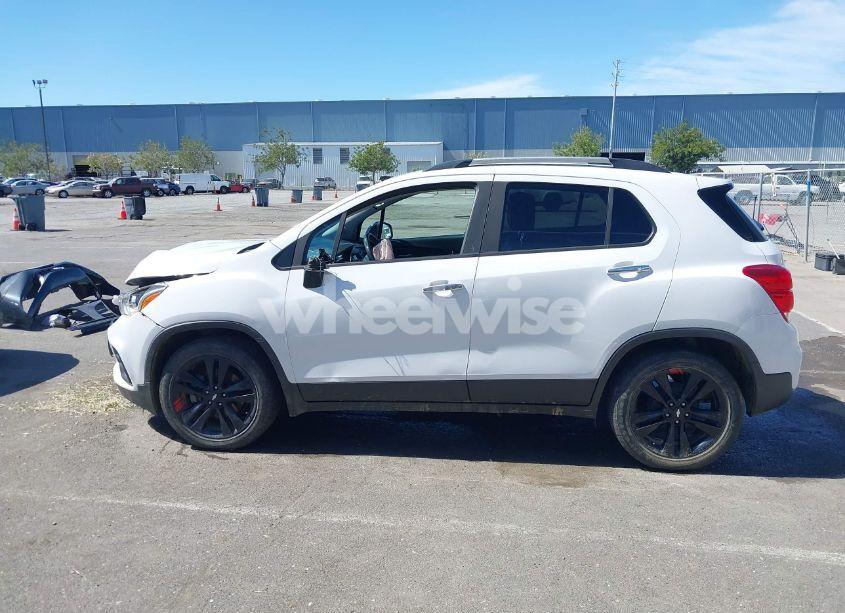 Photo 14 of 2019 Chevrolet Trax LT (VIN 3GNCJLSB6KL149942)