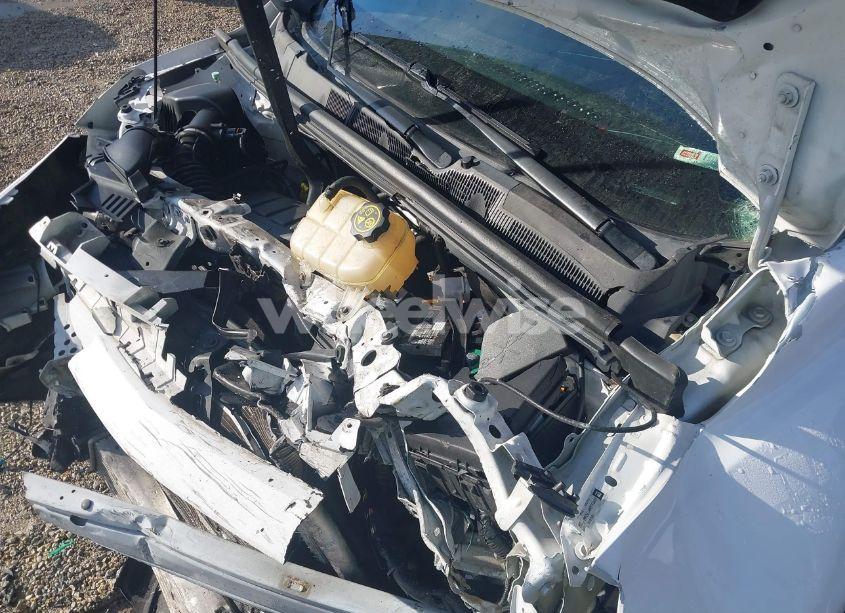 Photo 10 of 2019 Chevrolet Trax LT (VIN 3GNCJLSB6KL265660)