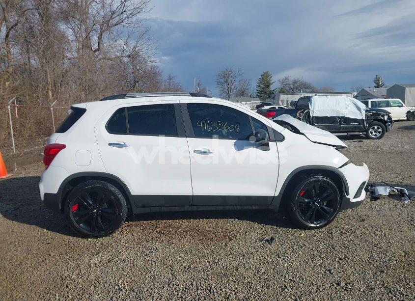 Photo 13 of 2019 Chevrolet Trax LT (VIN 3GNCJLSB6KL265660)