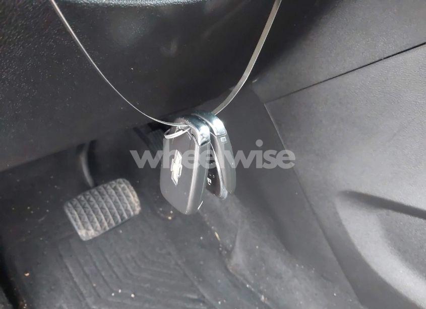 Photo 11 of 2019 Chevrolet Trax LT (VIN 3GNCJLSB6KL339806)