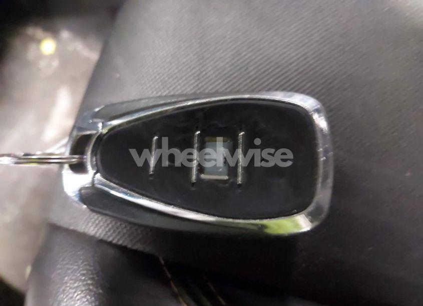 Photo 11 of 2019 Chevrolet Trax LT (VIN 3GNCJLSB6KL345993)