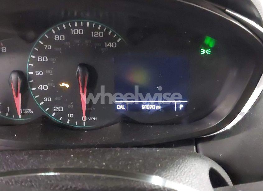 Photo 7 of 2019 Chevrolet Trax LT (VIN 3GNCJLSB6KL345993)