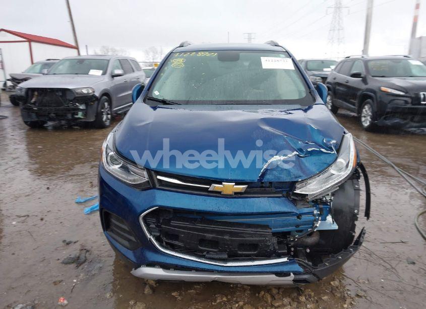 Photo 12 of 2020 Chevrolet Trax FWD LT (VIN 3GNCJLSB6LL118367)