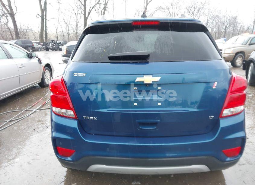 Photo 16 of 2020 Chevrolet Trax FWD LT (VIN 3GNCJLSB6LL118367)