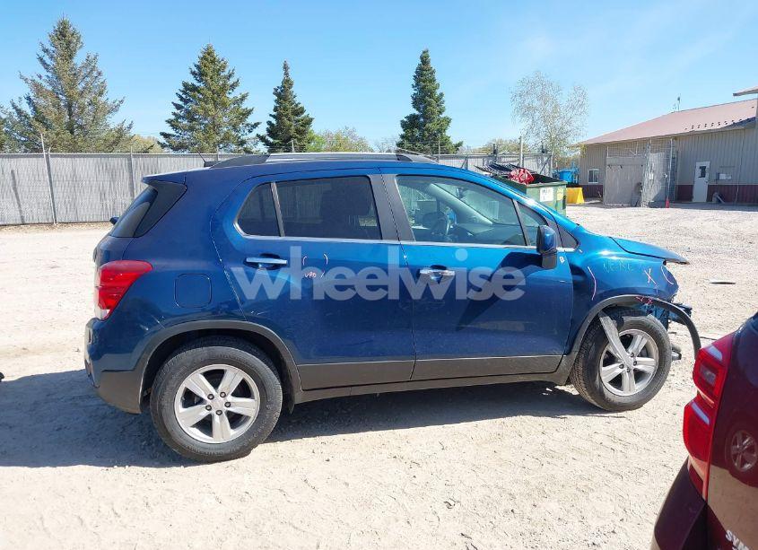 Photo 14 of 2020 Chevrolet Trax FWD LT (VIN 3GNCJLSB6LL288423)
