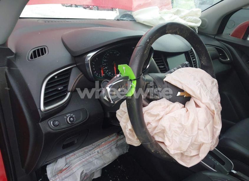 Photo 11 of 2017 Chevrolet Trax LT (VIN 3GNCJLSB7HL146167)