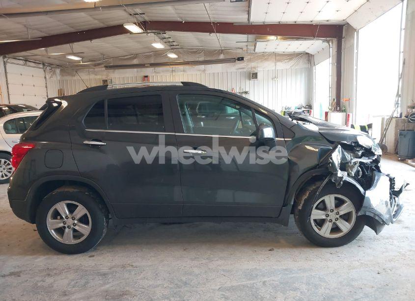 Photo 13 of 2017 Chevrolet Trax LT (VIN 3GNCJLSB7HL284002)