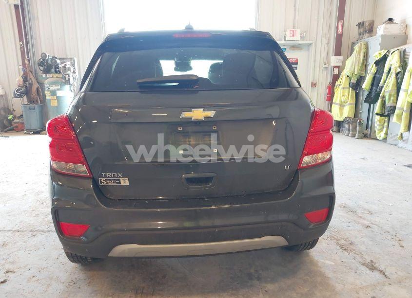 Photo 16 of 2017 Chevrolet Trax LT (VIN 3GNCJLSB7HL284002)