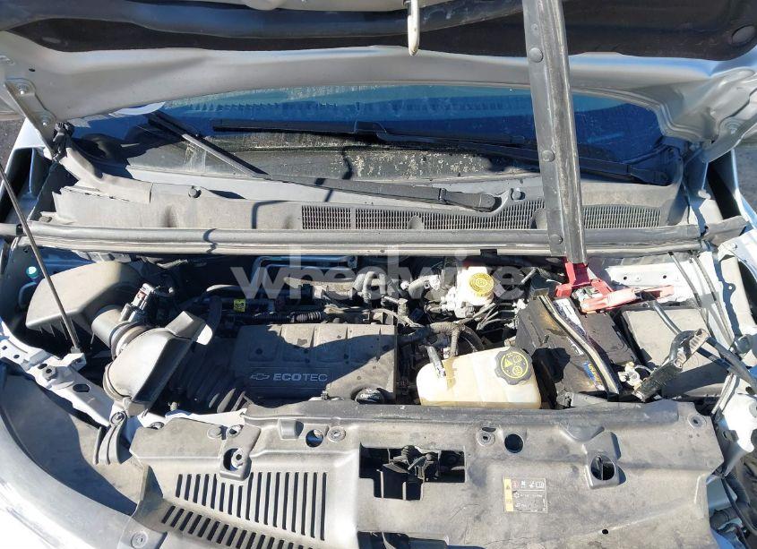 Photo 10 of 2018 Chevrolet Trax LT (VIN 3GNCJLSB7JL150466)