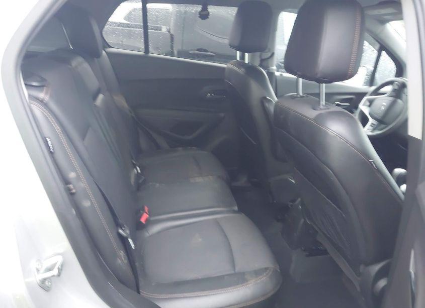 Photo 8 of 2018 Chevrolet Trax LT (VIN 3GNCJLSB7JL152198)