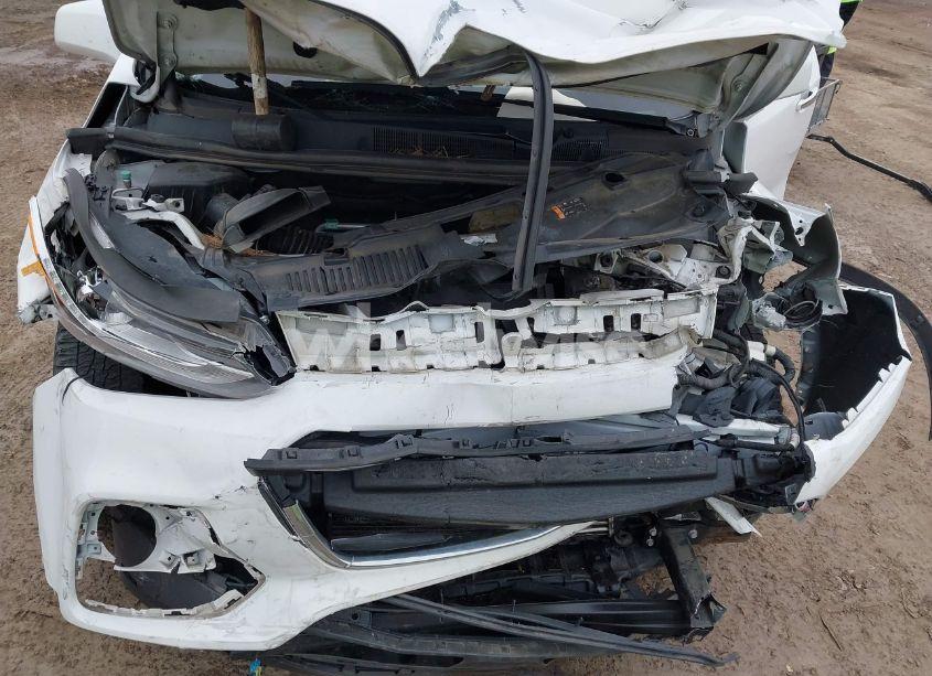 Photo 10 of 2018 Chevrolet Trax LT (VIN 3GNCJLSB7JL240233)