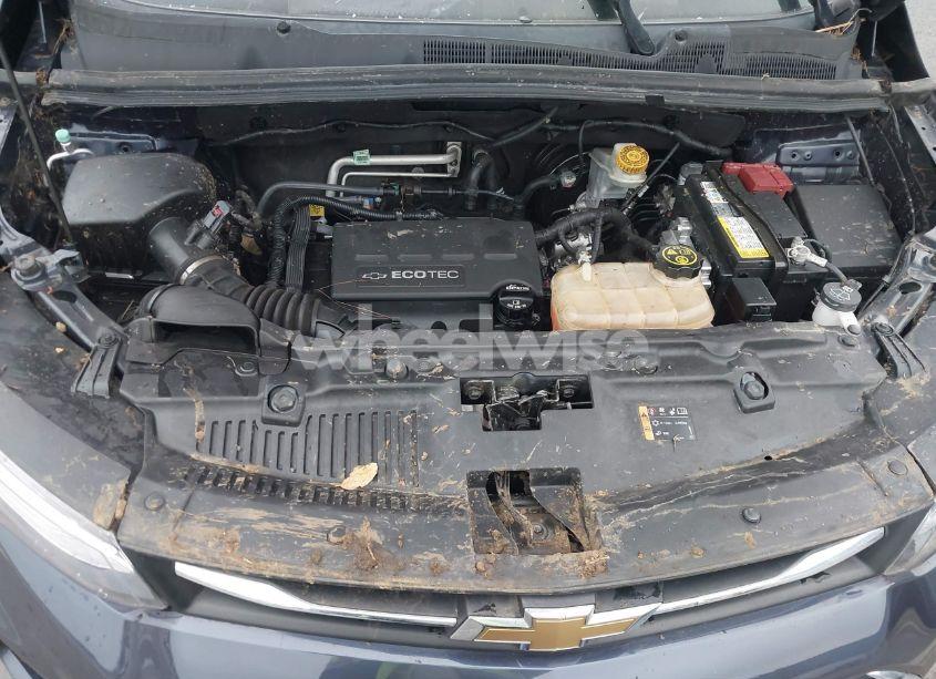 Photo 10 of 2018 Chevrolet Trax LT (VIN 3GNCJLSB7JL240832)